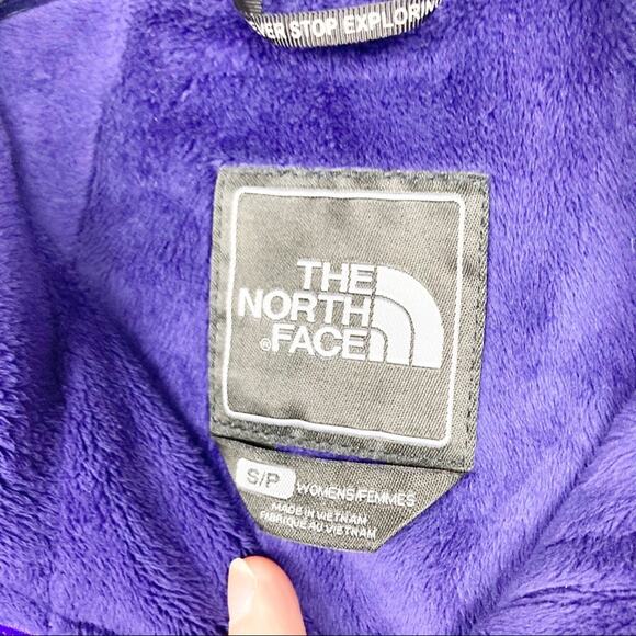 The North Face Purple Windwall Jacket Fuzzy Inside - Picture 6 of 10
